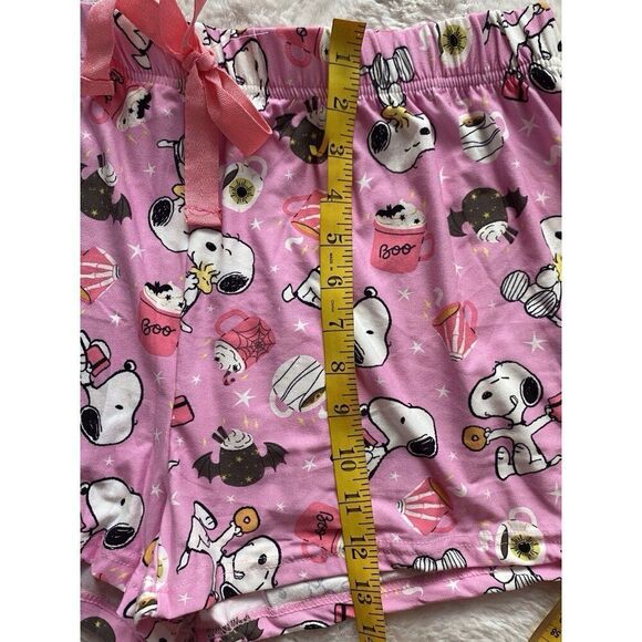 2pc Halloween Snoopy Pajama PJ Set Shorts Women’s Sz XL Hot Cocoa Bats Pink NEW - Picture 9 of 15